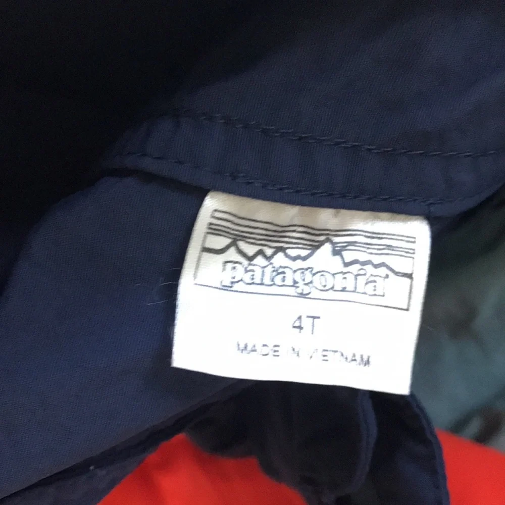 Patagonia Lightweight Jacket (size 4T)